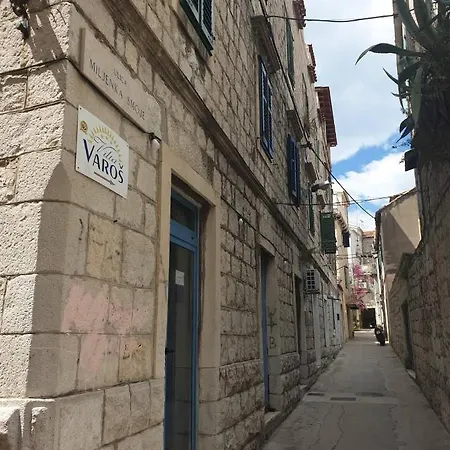 Nedo Apartment *